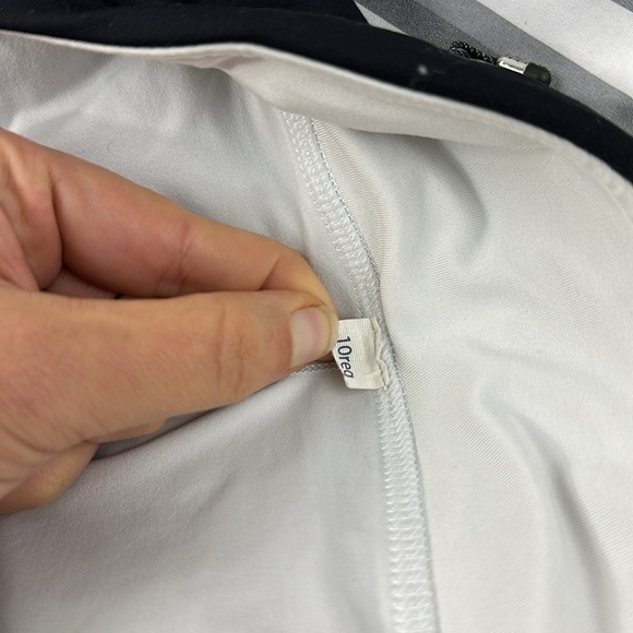 Lululemon Run: Pace Setter Skirt (Regular) Groovy Stripe Nimbus / Black - Picture 7 of 7